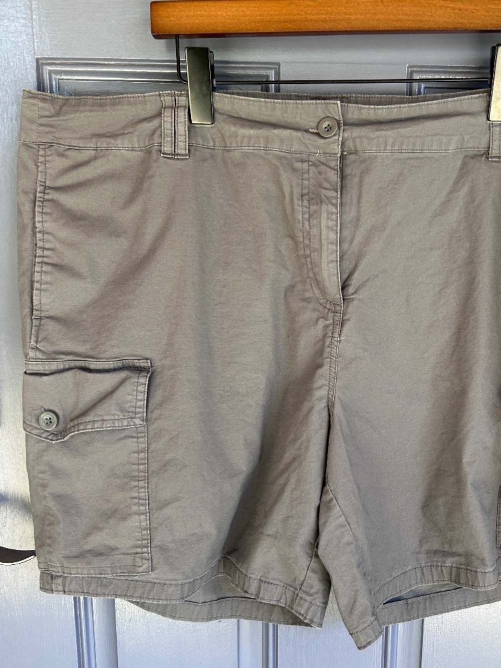 Ellos Ladies Cargo shorts, 24